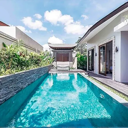 Daun Lebar Villas